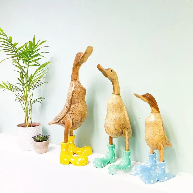 Vivid and refined collection